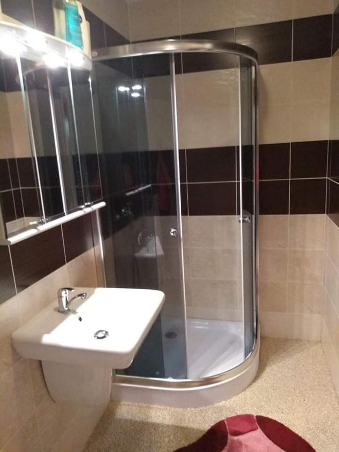 Apartman Naomi E12 Nova Lesna Ngoại thất bức ảnh